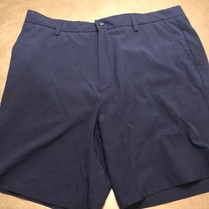 Crown & ivy golf shorts size 36